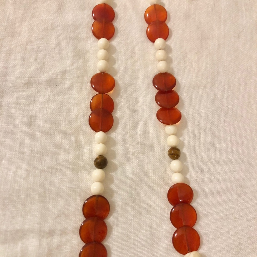 Red Jade Bead Necklace - Picture 3 of 4